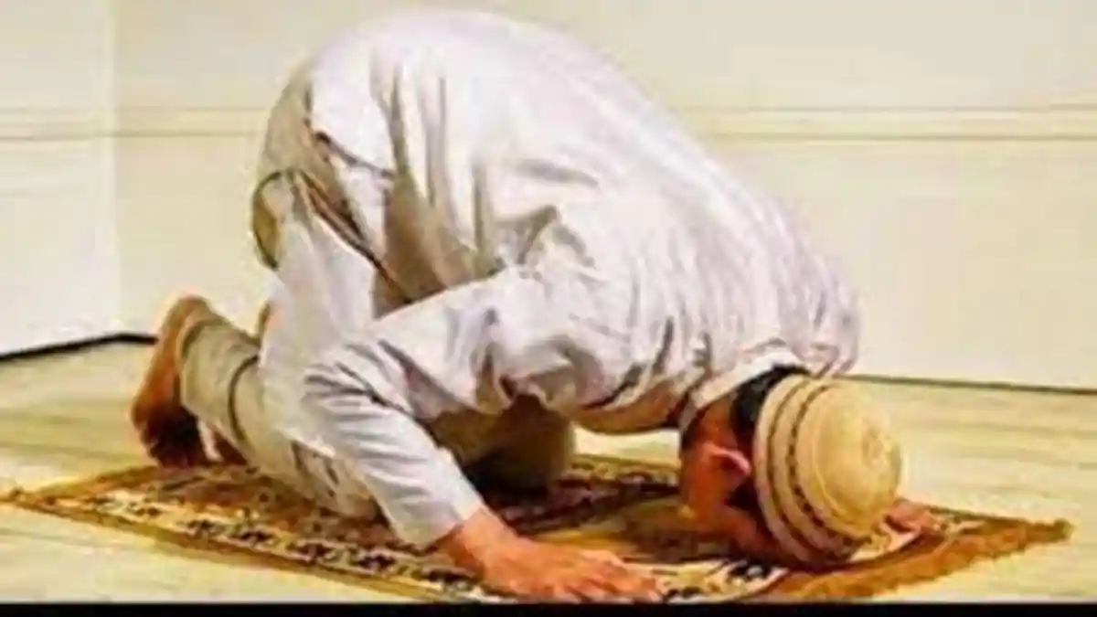 Sholat Tahajud Paling Mustajab Jam Berapa, Berikut doa dan Zikirnya