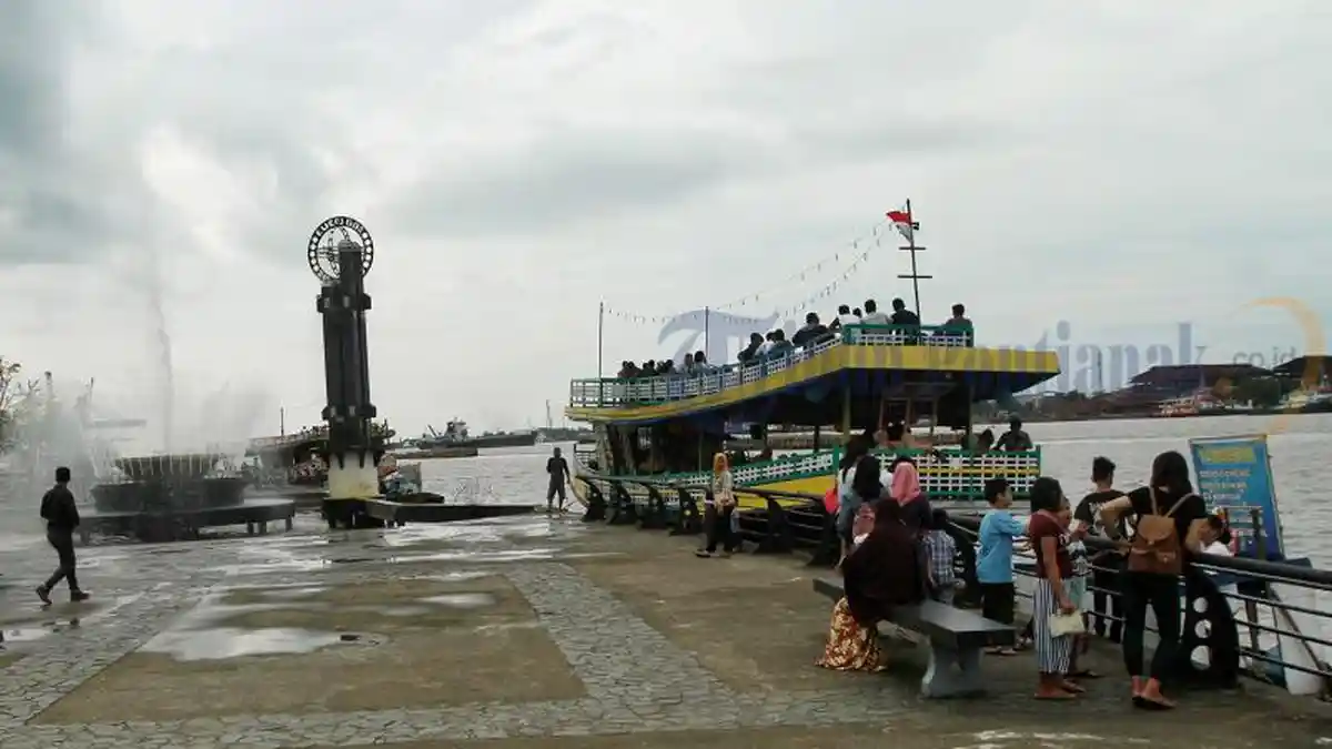 Serunya, Menyusuri Sungai Kapuas dengan Kapal Bandong - kapal-bandong_20170413_204851.jpg