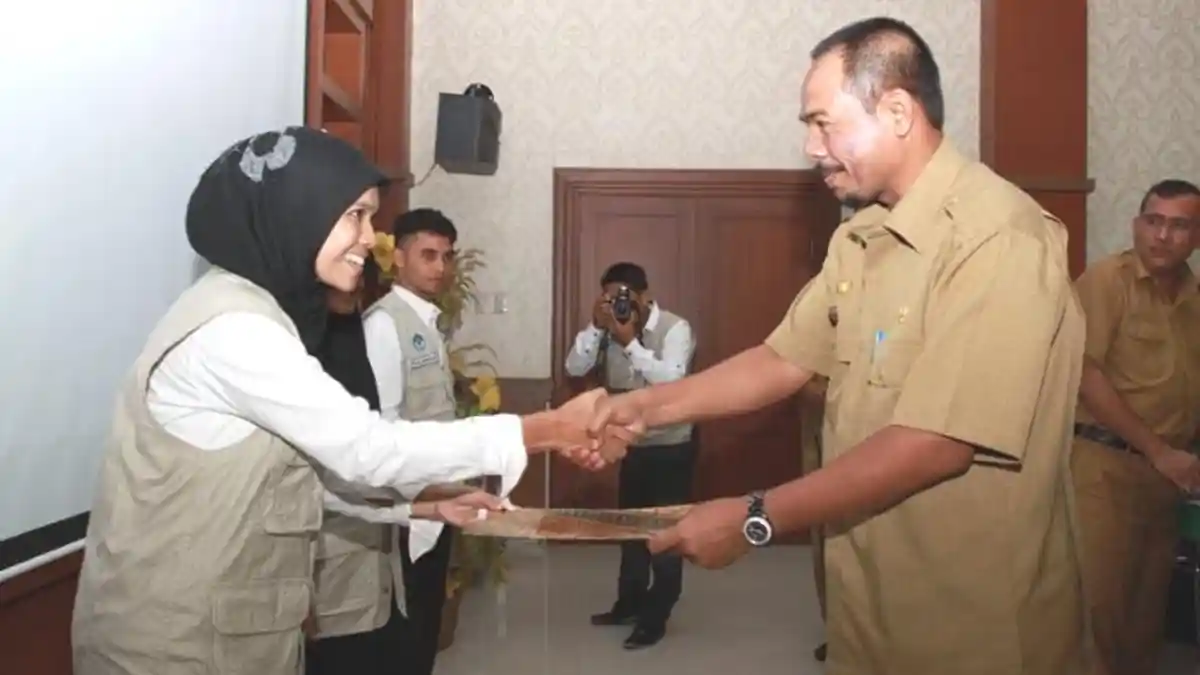 34 Sarjana SM3T Terima SK CPNS