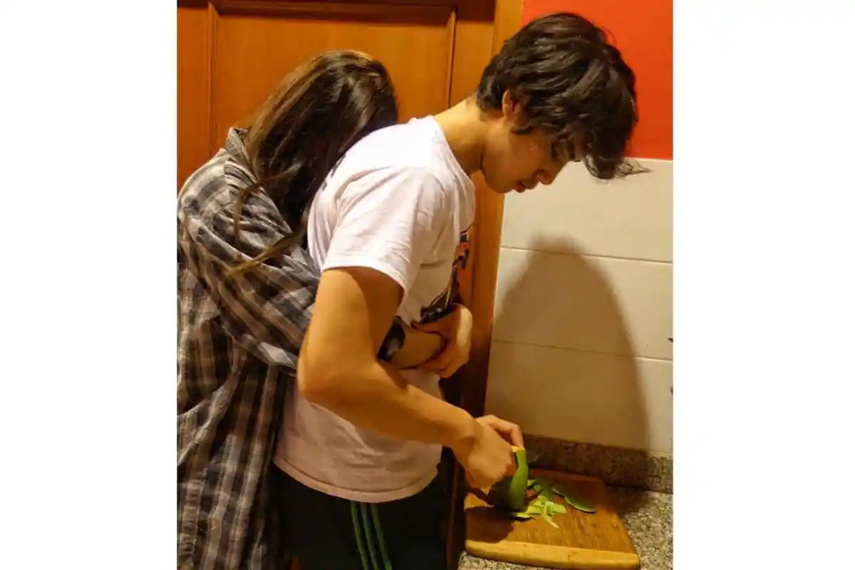 Ditinggal Jauh Maia-Dhani yang Hidup Mewah di Jakarta, Siapa Sangka Begini Makanan El Rumi di London