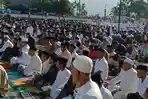 Jamaah-Tarikat-Syattariyah-Shalat-Idul-Adha-di-Masjid-Peuleukung-Nagan-Raya-Selaaa-2652026.jpg