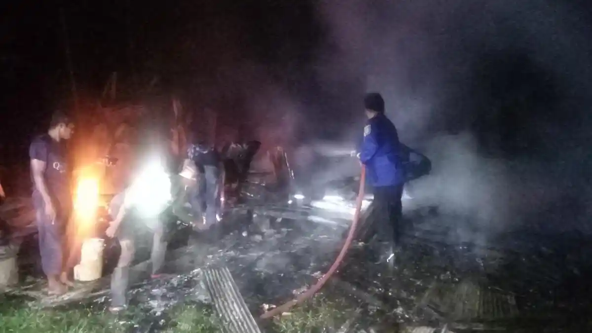 Ayah Pergi Nobar Piala Dunia, Anaknya Meninggal Terbakar di Rumah Tompobulu Maros