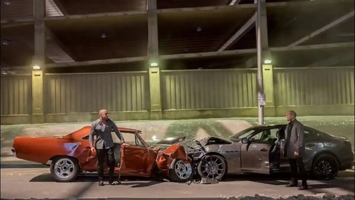 4 Adegan Tak Masuk Akal di Fast and Furious 7