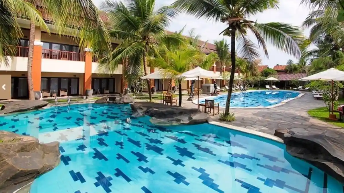 8 Kolam Renang Hits Tersembunyi di Pangandaran, Bisa Sekalian Wisata Alam dan Relaksasi