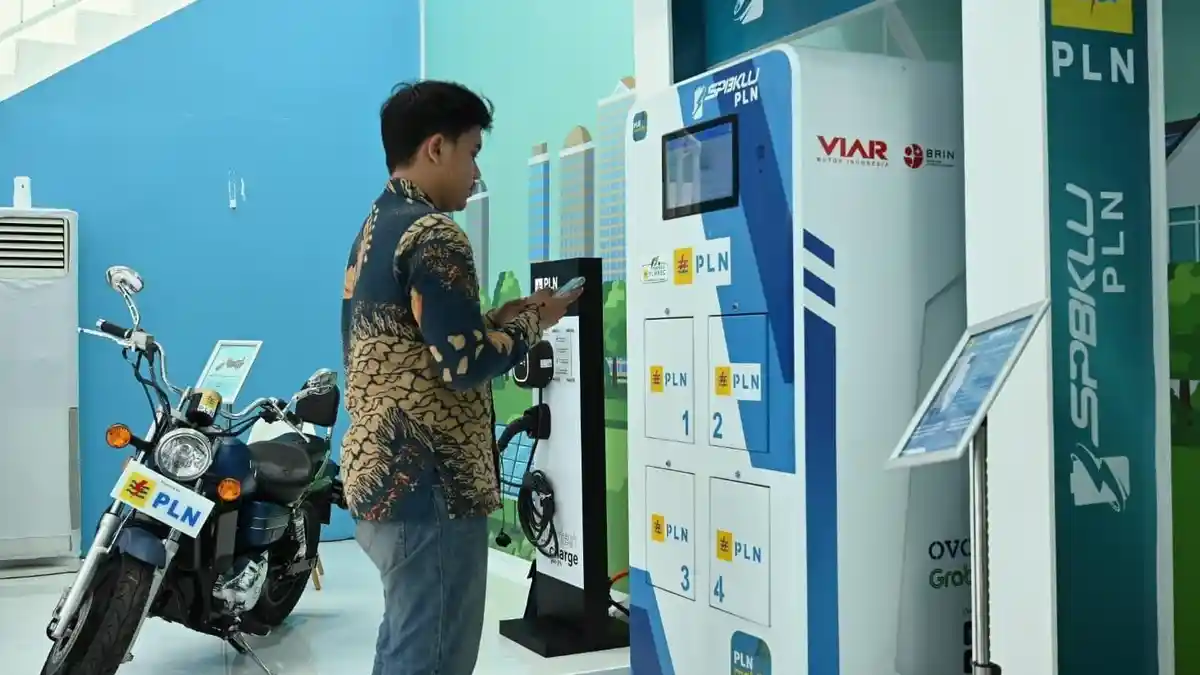 Presiden Jokowi Buka IIMS 2024, PLN Dorong Transportasi Berbasis Listrik dan Hidrogen