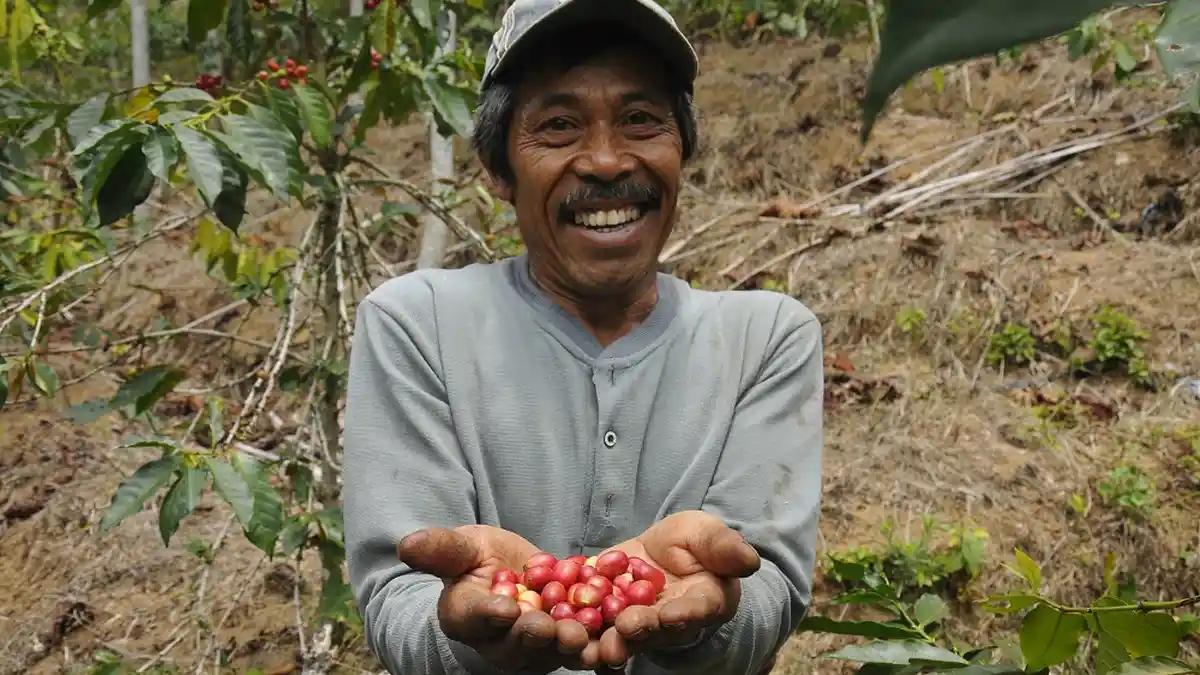 Dana Desa Bantu Tingkatkan Kualitas Hidup Warga Desa Cupunagara