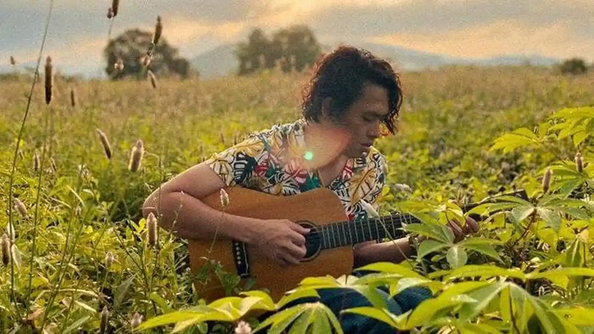 Chord Gitar 'Ingat Dirimu Lagi' Budi Doremi, Kunci C: Menari-nari Langit Terbelah Kau Menari-nari