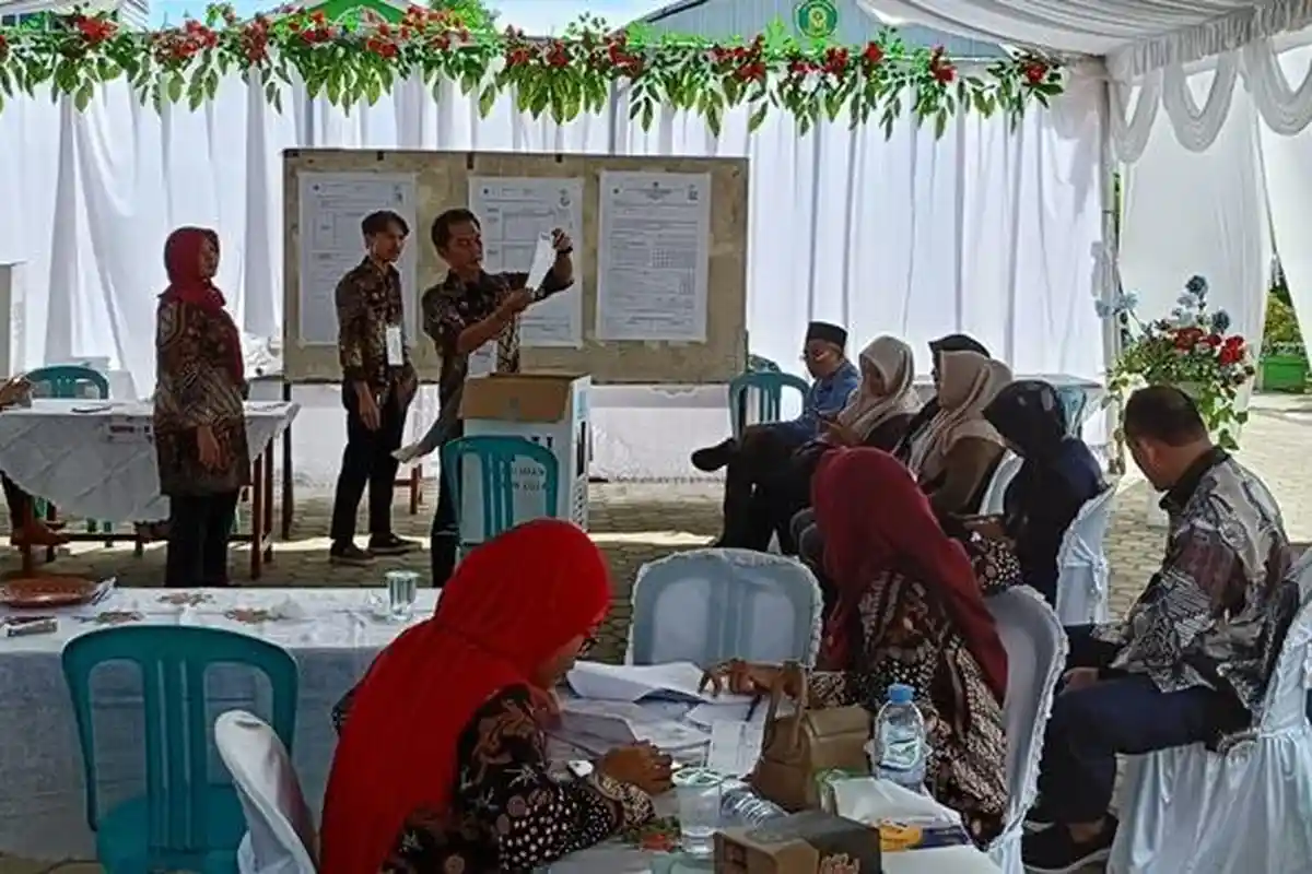 Hasil Penghitungan Suara Pilkada Paser 2024 di TPS 037 Tanah Grogot, Fahmi-Ikhwan Menang Telak