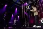 Aksi Panggung Gleen Fredly di Java Jazz Festival 2016