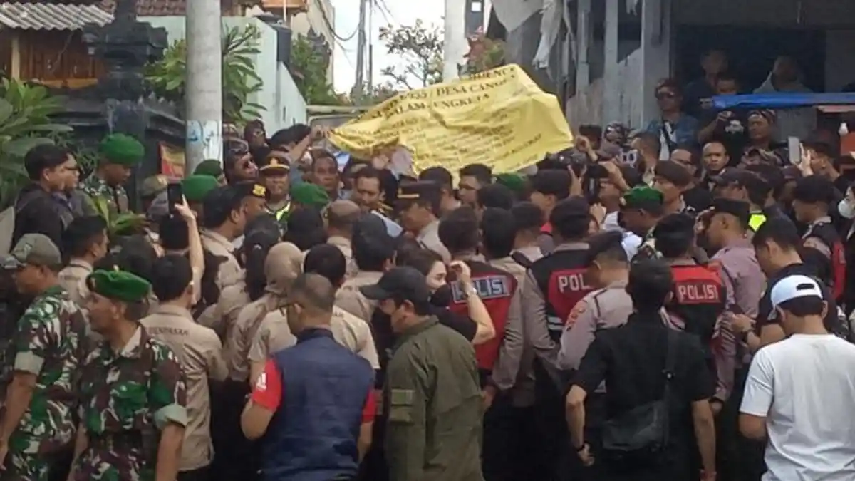RICUH Eksekusi Vila di Canggu!  Termohon Keberatan, Sempat Terjadi Pemukulan