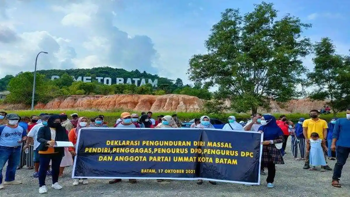 Ratusan Kader Tingkat DPD dan DPC Partai Ummat di Batam Mundur, Ketua DPW Kepri Ungkap Sebabnya