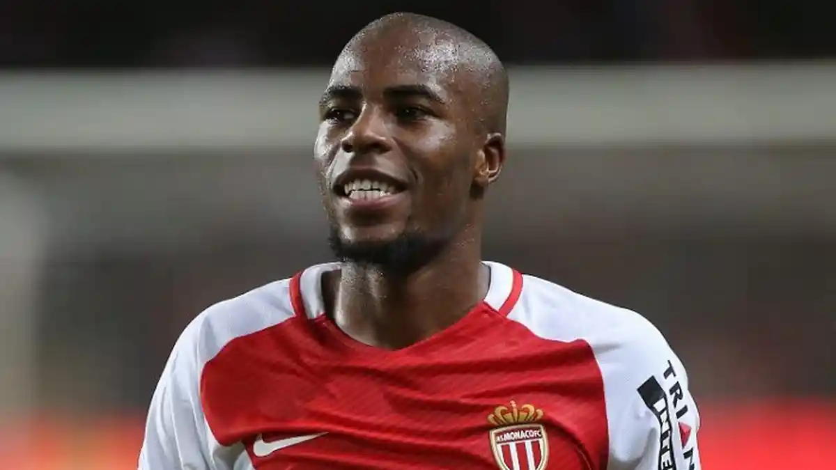 Manchester United Bidik Bek Kanan AS Monaco