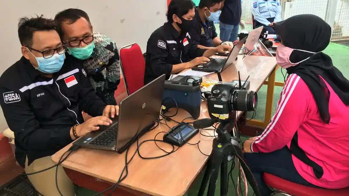 Disdukcapil PPU Datangi Lapas Perempuan Klas IIA Samarinda di Tenggarong, Lakukan Rekam e-KTP