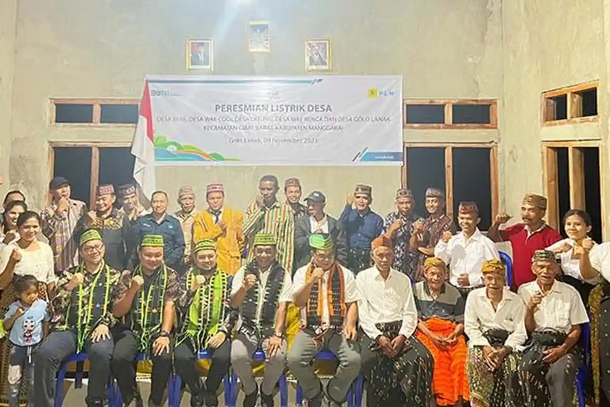 PLN Resmikan Listrik 5 Desa di Kecamatan Cibal Barat, Manggarai NTT