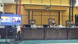 SIDANG-VIRTUAL-Tampak-para-saksi-saat-dihadirkan-secara-virtual-dalam-sidang.jpg