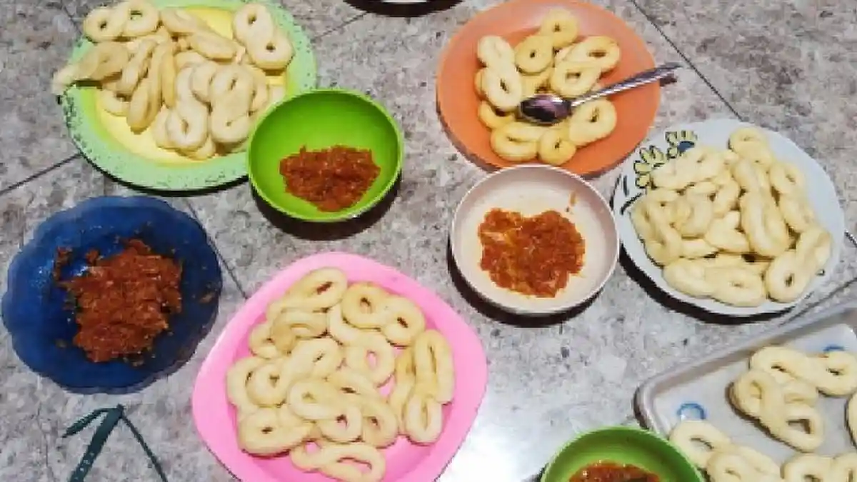 Cara Bikin Tuli-Tuli, Camilan Tradisional Kepulauan Buton dari Ubi Kayu ...