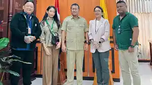Tim-Asgard-NTT-bersama-panitia-kegiatan.jpg