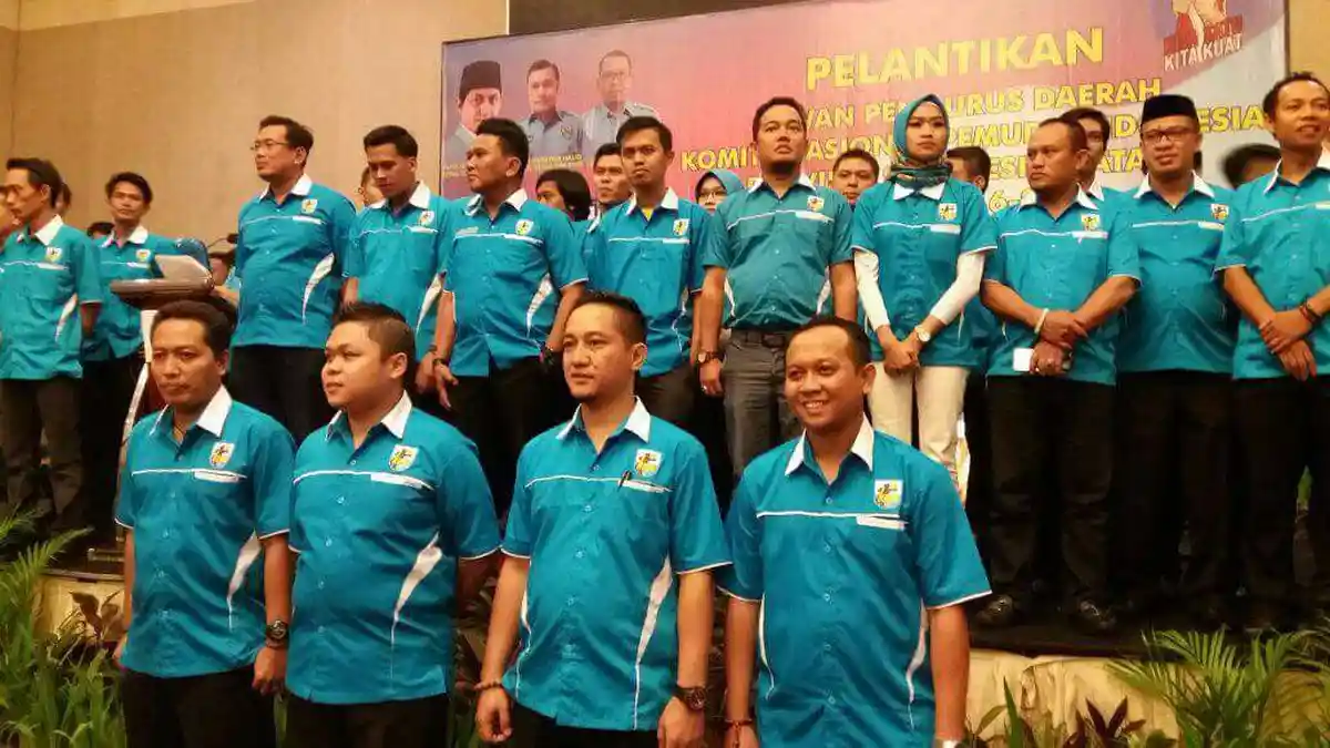 FOTO: Sah! Yasir Mahmud Resmi Pimpin KNPI Sulsel - knpi-sulsel-yasir-mahmud_20170326_230124.jpg