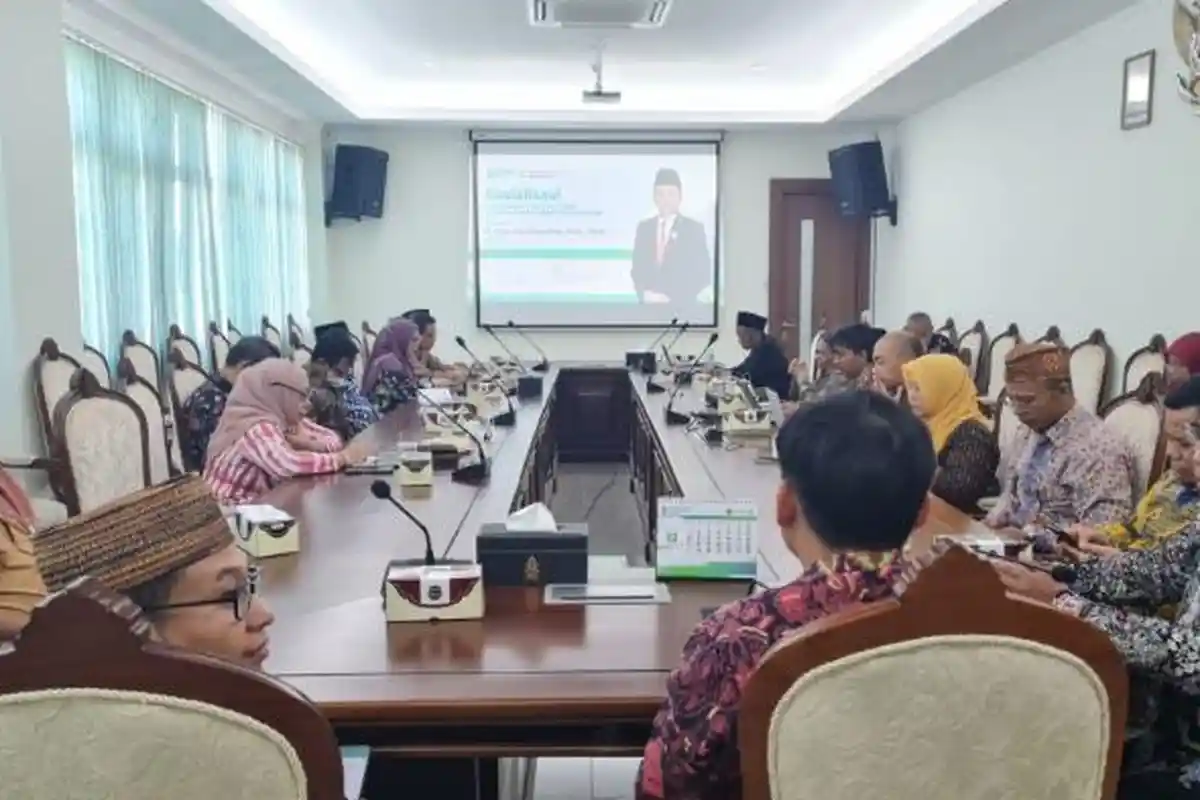 Wakil Ketua Komisi Informasi Pusat Sosialisasikan Keterbukaan Informasi Publik