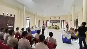 Polres-SBB-menggelar-Latihan-Pra-Operasi-Lat-Pra-Ops.jpg