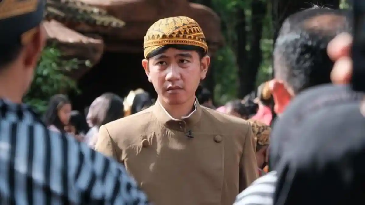 Besok Mendaftar Bersama Prabowo ke KPU, Gibran Cuti Dua Hari