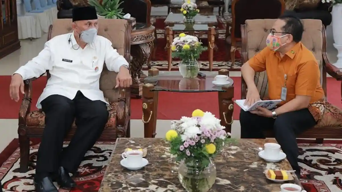 310 Ribu Masyarakat Kurang Mampu di Sumbar Keluar dari DTKS, Gubernur Minta BPJS Lakukan Ini