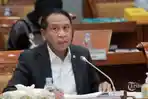 Menpora-Zainudin-Amali-mengikuti-rapat-kerja-dengan-Komisi-X-DPR.jpg