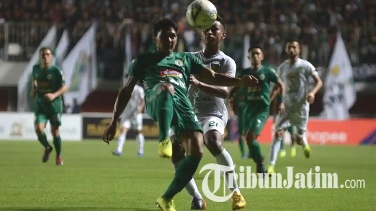 Babak Pertama Persebaya Vs PSS Sleman, Bajul Ijo Tertinggal 1-3 dari Super Elang Jawa