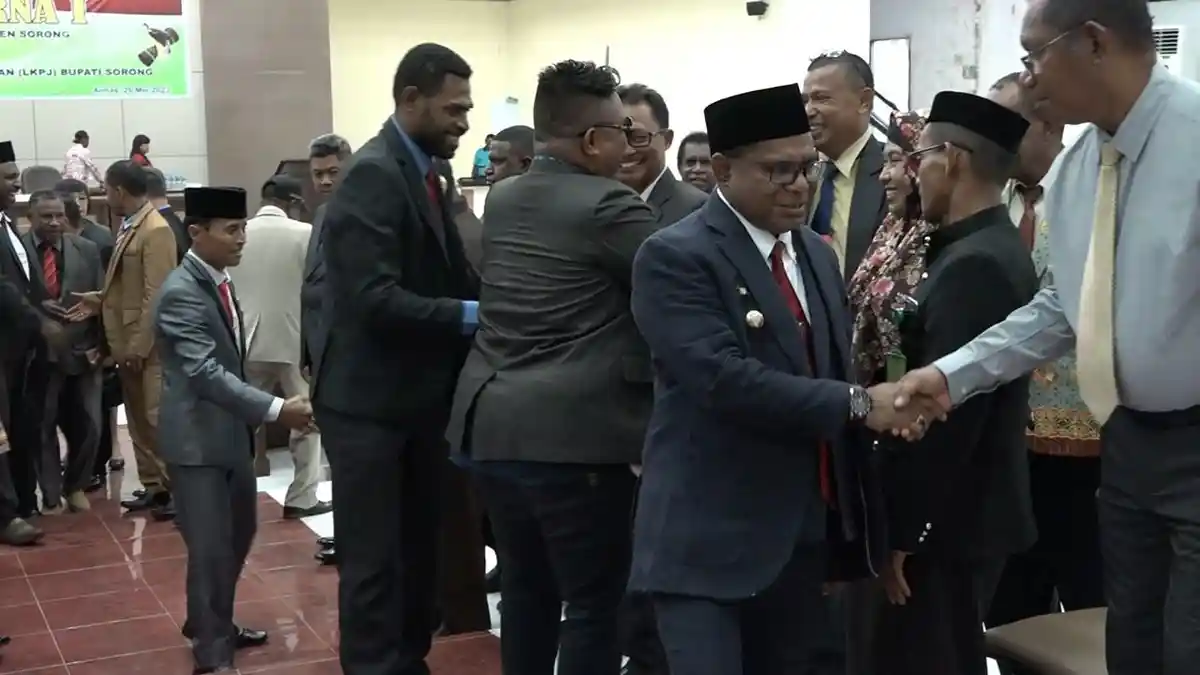 Yan Piet Mosso: Pemkab Sorong Masih Kurang di Masyarakat