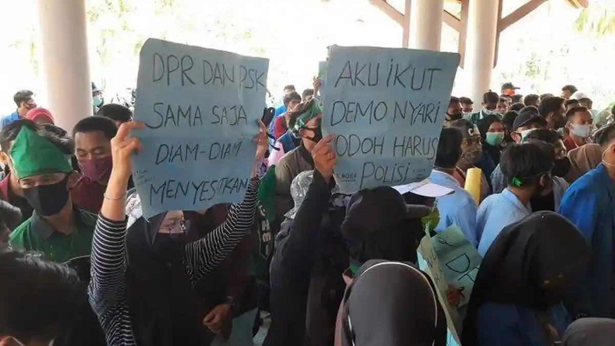 Cegah Pelajar Ikut Demo, Dinas Pendidikan DKI Minta Orangtua Antar dan Jemput Siswa di Sekolah