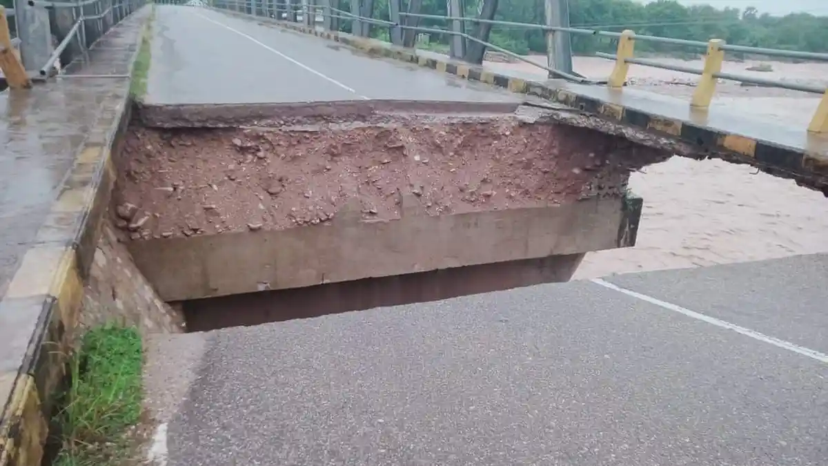 Jembatan Boking di TTS Putus, Warga Malaka Tak Bisa ke Kupang Lewat Jalur Selatan 