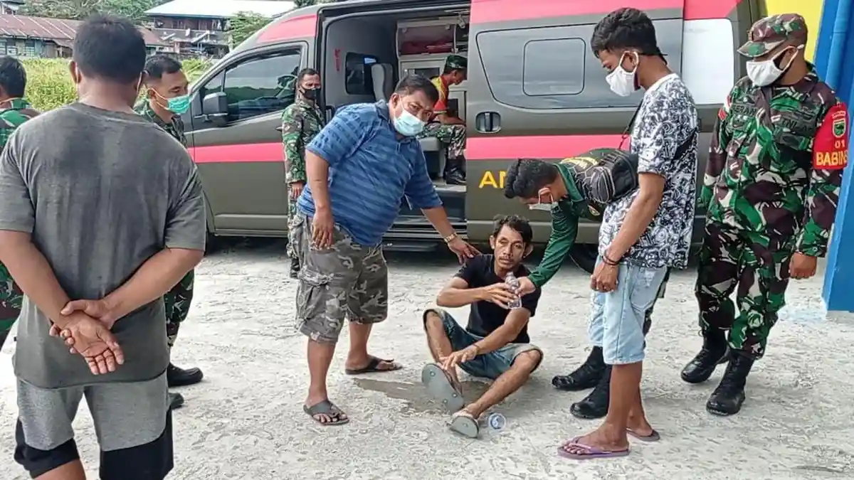 Warga Manokwari Tiba-tiba Lemas sebelum Divaksin