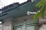 Atap Pintu Gapit Barat Keraton Solo Ambrol, Diduga Akibat Kayu Lapuk karena Bocor