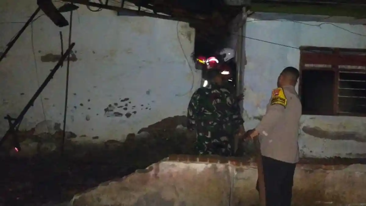 Rumah di Dandangan Kediri Dilanda Kebakaran, Lansia Usia 71 Tahun Meninggal Dunia