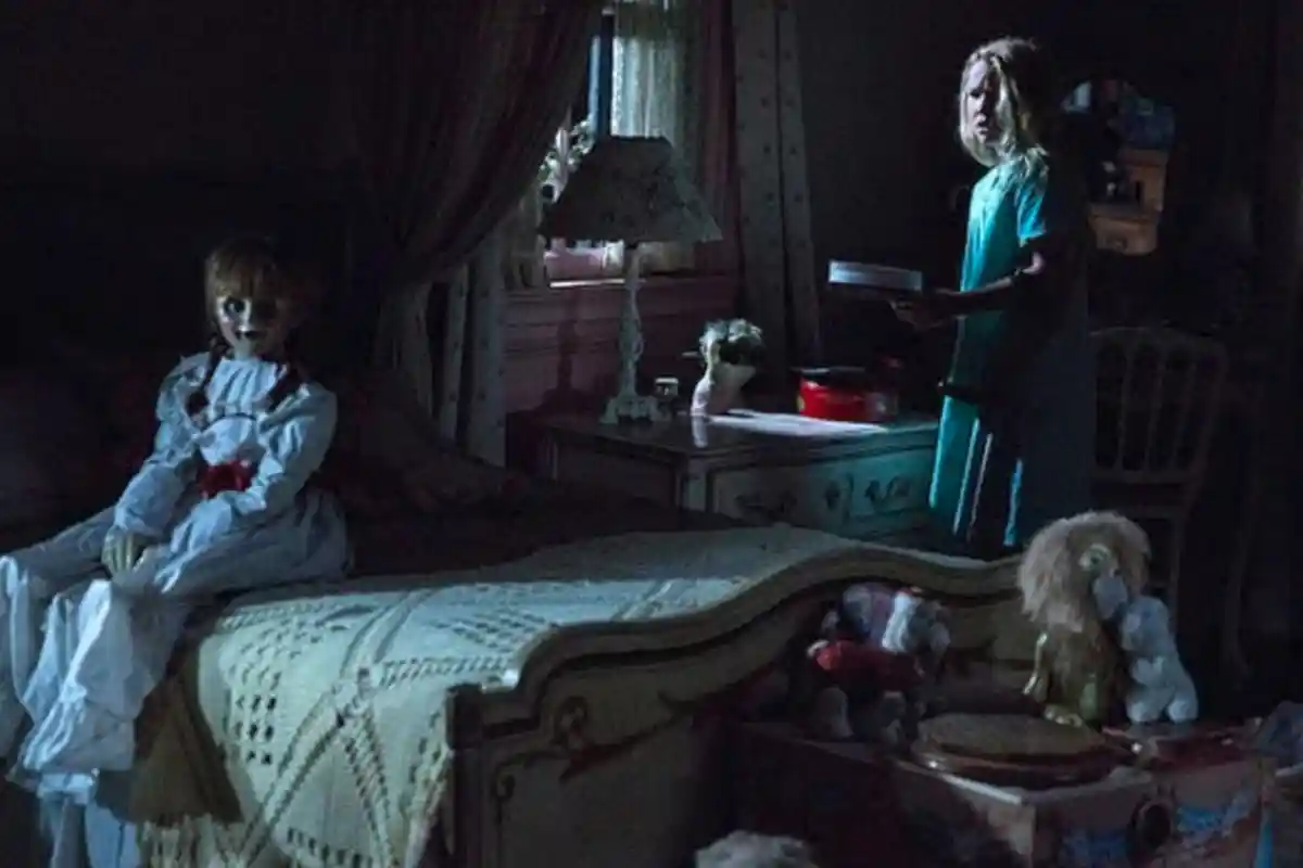 Seorang Wanita Kesurupan di Pertengahan Nonton Film Annabelle 2, Videonya Bikin Netter Merinding