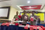 BARANG-BUKTI-NARKOBAru76uyh3.jpg