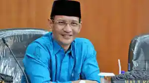 Ke-Mana-Arah-Partai-Golkar-di-Pilkada-NTB-2024-Ini-Kata-Mohan-Roliskana.jpg