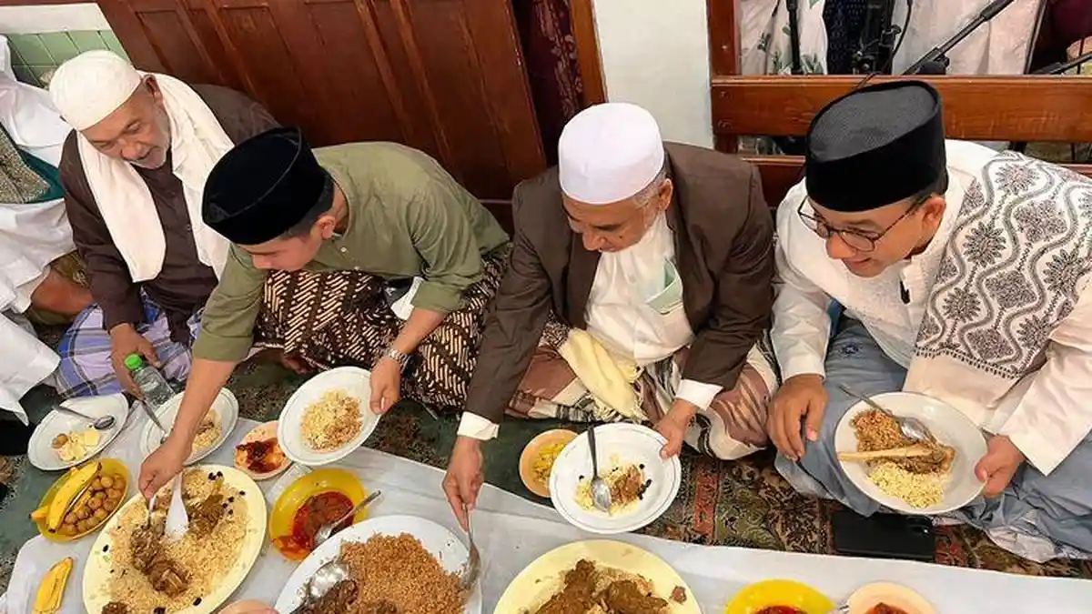 Gibran Heran Banyak yang Marah Melihat Dia Sarapan Bersama Anies Baswedan