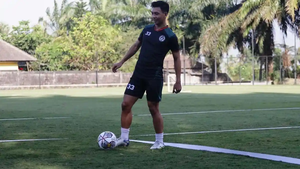 Jonathan Bustos Jadi Alasan Wahyudi Hamisi Berlabuh ke PSS Sleman Padahal Banyak Tim Meminatinya