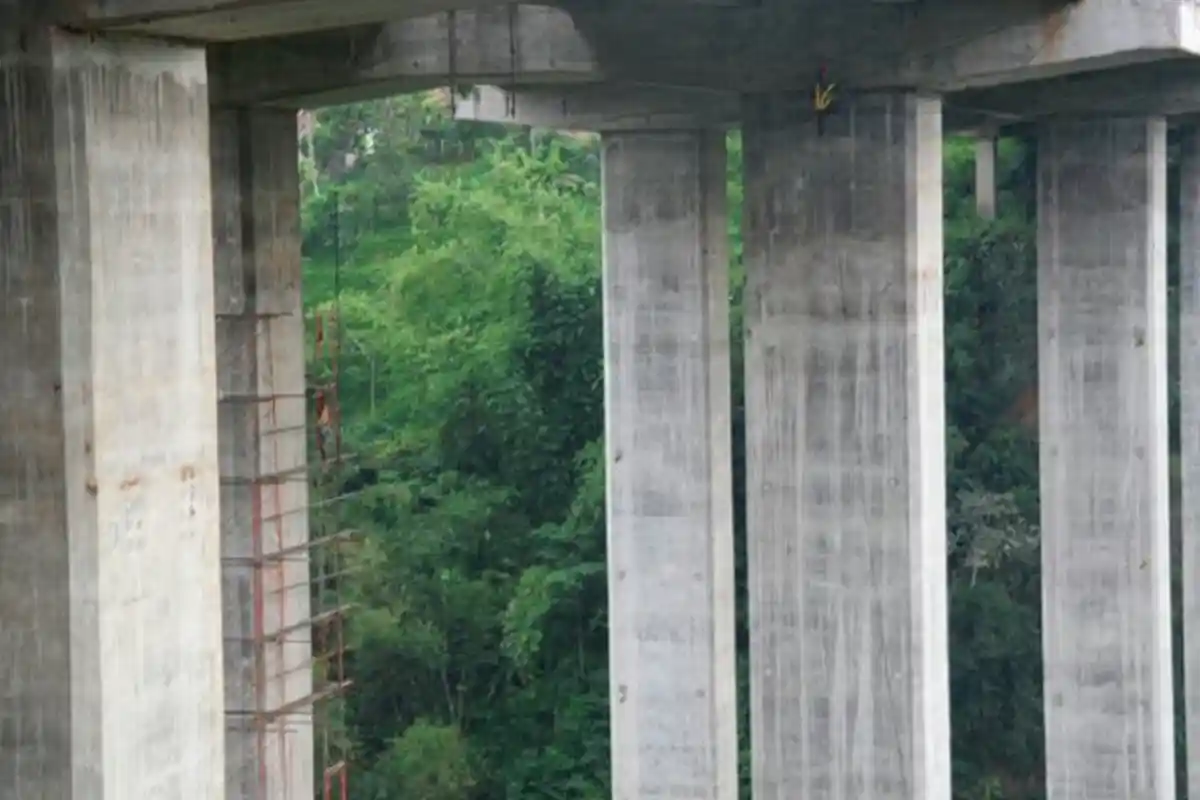 Menteri PU Sebut Kemiringan Jembatan Cisomang Masih Aman