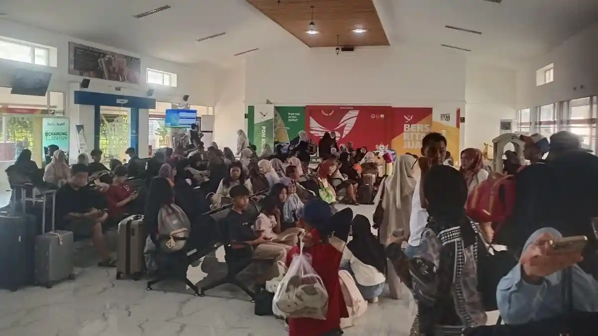 Pelabuhan Ulee Lheue Dipadati Ribuan Penumpang Menuju Sabang, 80 Persen Wisatawan dari Luar Aceh