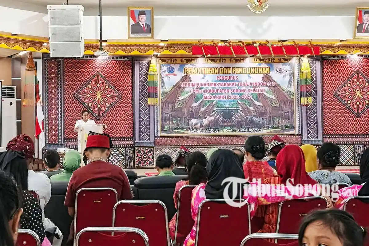 PMTI Sorong Selatan Dilantik, Bupati Petronela Dorong Kolaborasi Suku dan Budaya  Modal Pembangunan