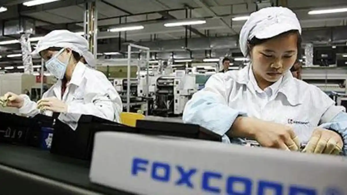Beberapa Iphone Seri Terbaru akan Diproduksi di India Tahun Ini. Strategi Pasar Apple?