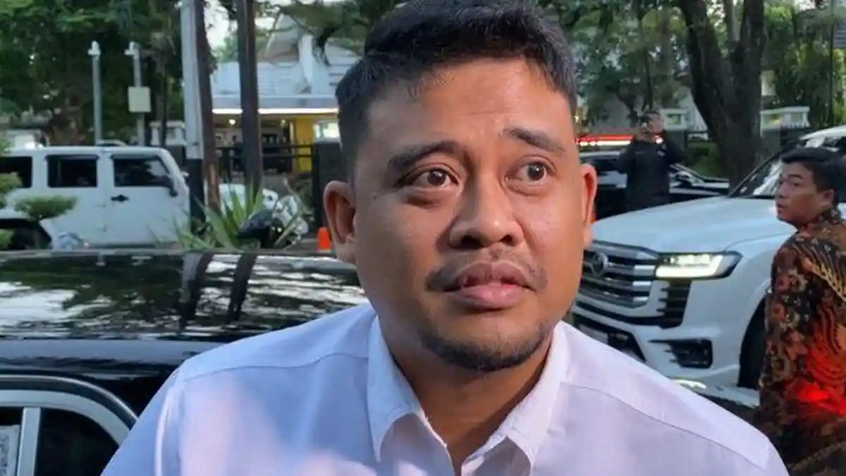 Bobby Nasution Baru Turun Perbaiki Jalan Warga yang Rusak Sudah 15 tahun: Sesuai Yang Kita Miliki