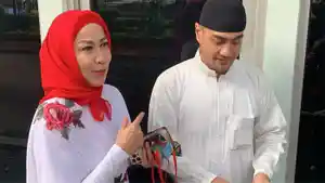 venna-melinda-dan-ferry-irawan-saat-masih-mesrah-sebelum-kdrt-1.jpg