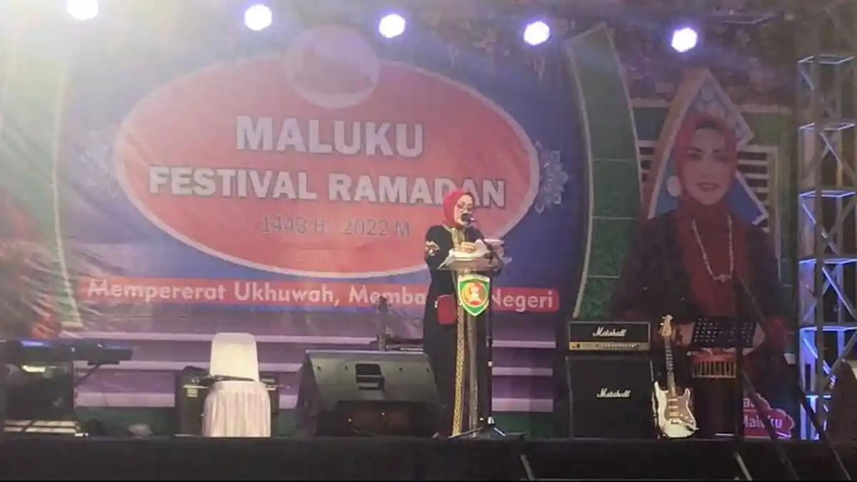 Widya Murad Ismail Minta Masyarakat Maluku Lestarikan Senandung Sahur