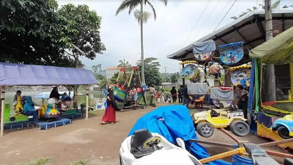 Banyak Wahana Bermain Anak, Setu Tamansari Bogor Ramai Dikunjungi Waktu Ngabuburit