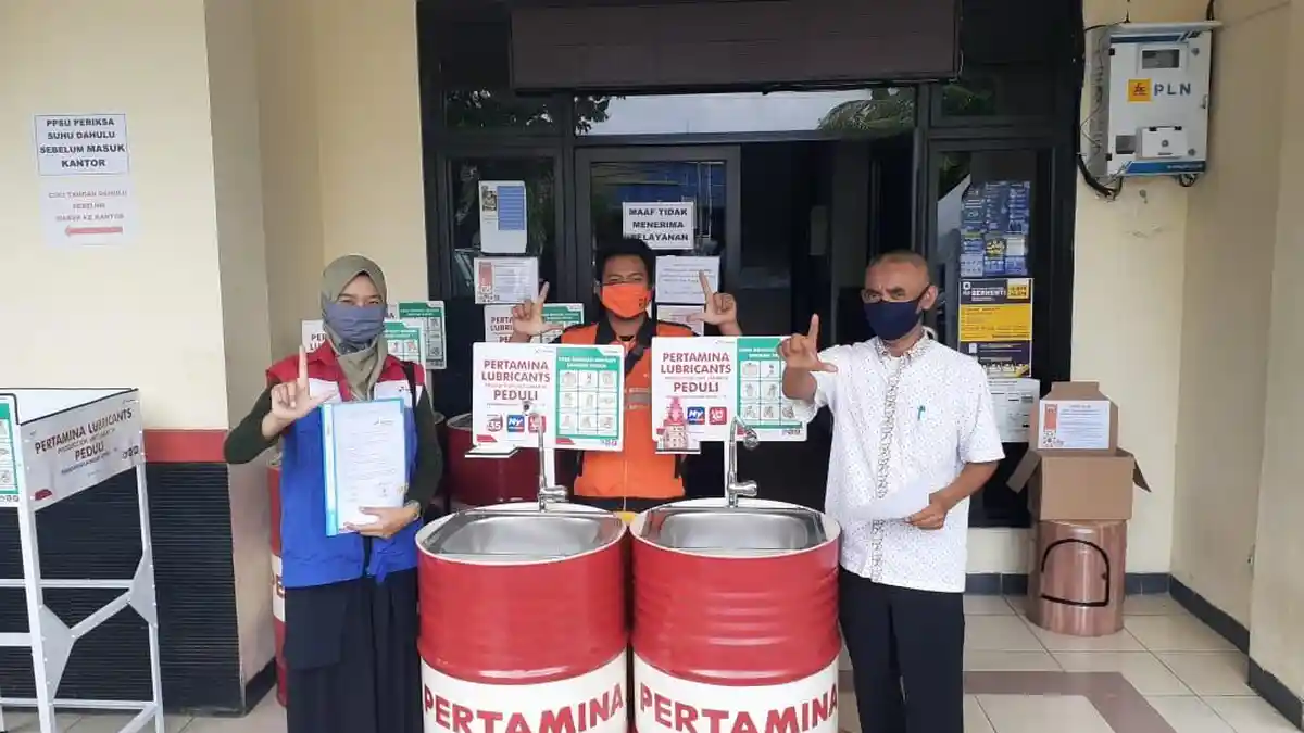 Bantu Tangani Corona, Pabrik Pelumas Pertamina Donasikan 11 Wastafel Daur Ulang