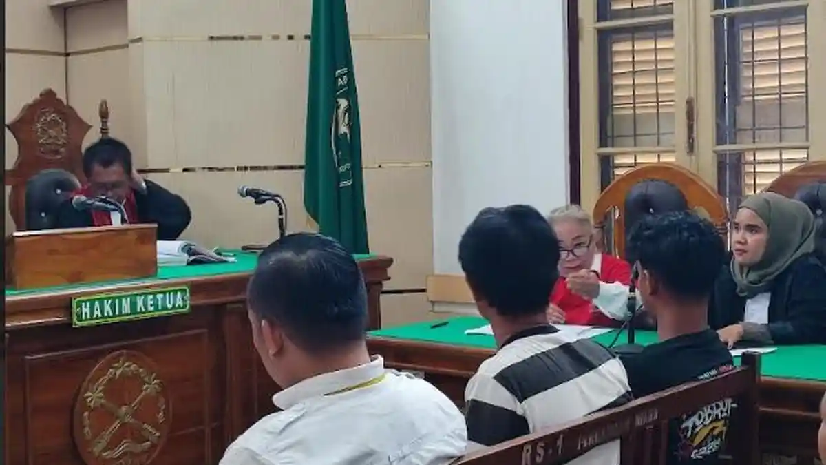 Mantan Staf Beri Kesaksian, Sebut Dosen Tiromsi Sitanggang Aniaya Suami dan Beri Nasi Basi