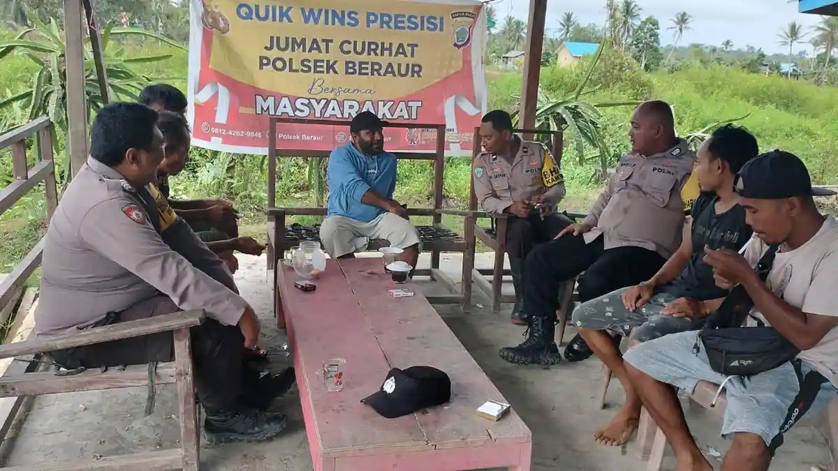 Polsek Beraur Imbau Masyarakat Pasang Bendera Merah Putih, Guna Sambut HUT ke-78 RI